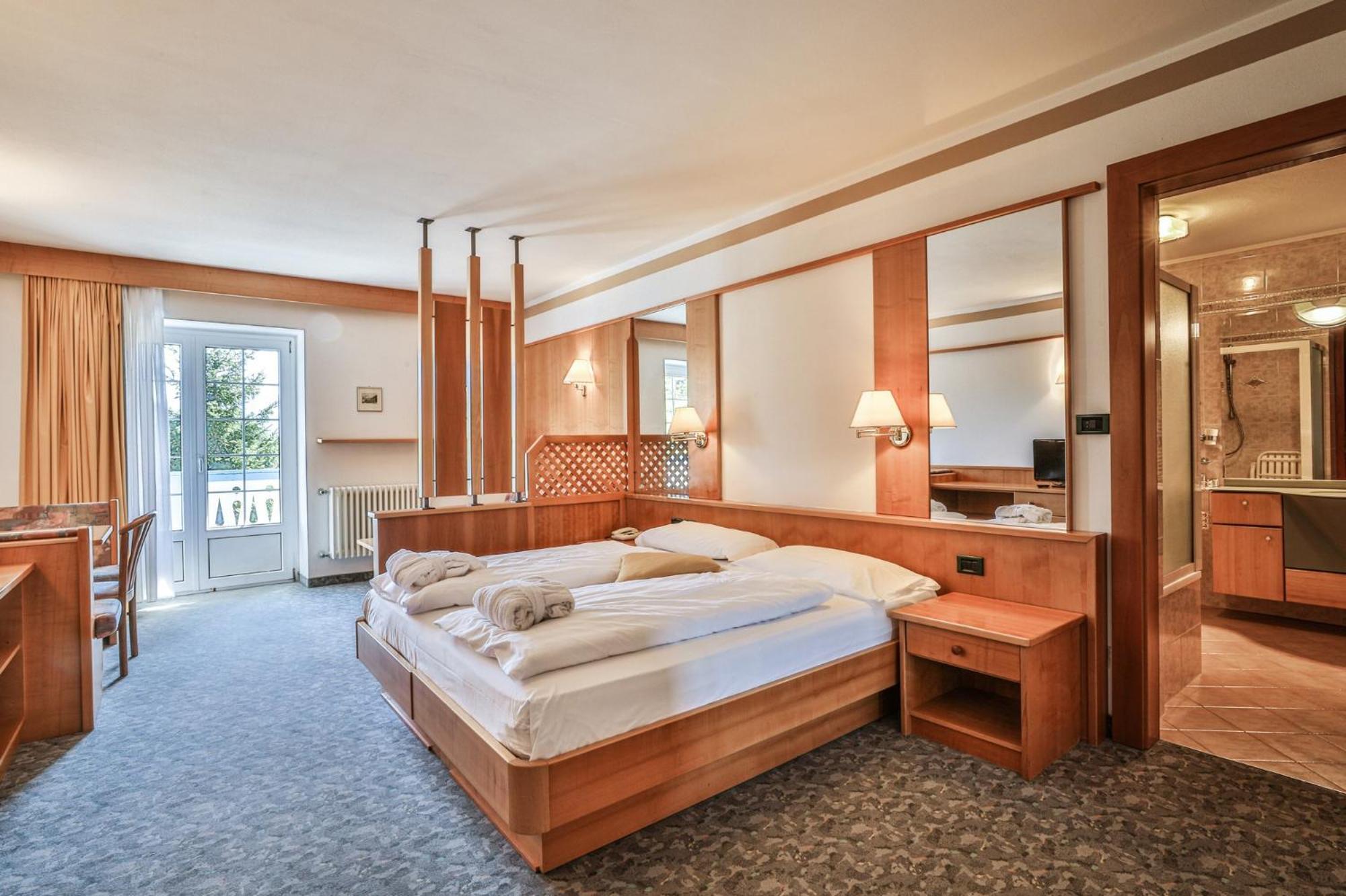 Hotel Savoy Vigo di Fassa Kamer foto